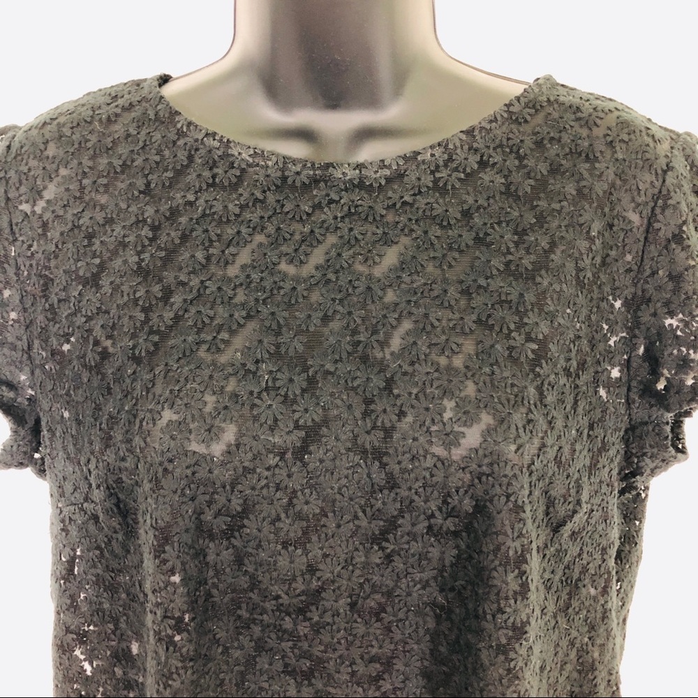 LOFT black Floral lace top size Medium